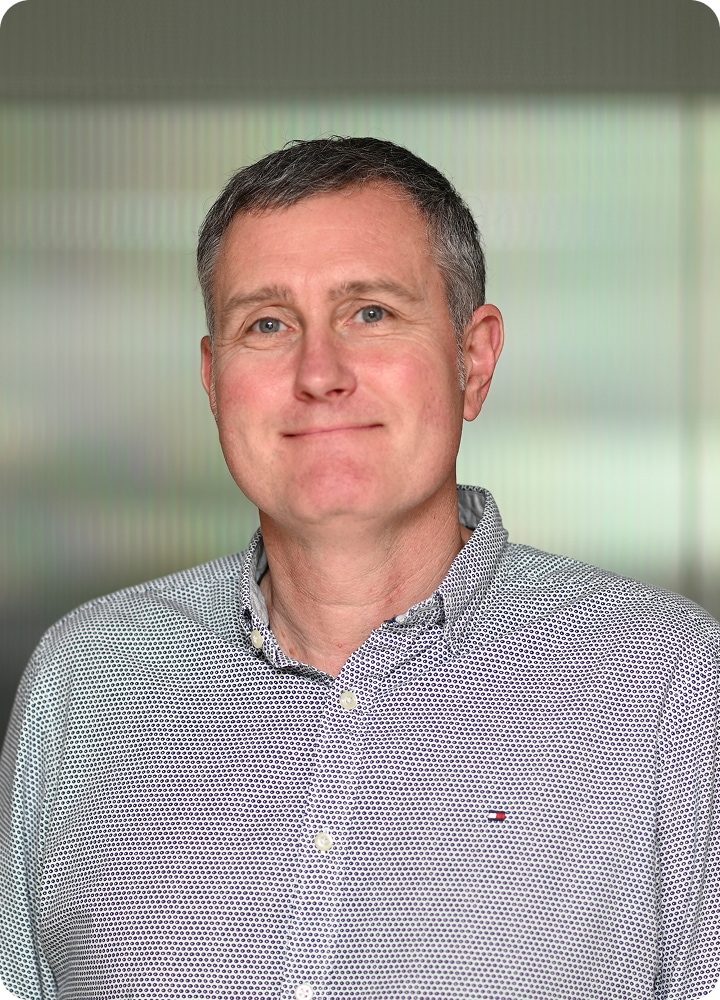 Simon Bowles – UK Managing Director